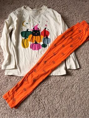 Kids Halloween Pumpkin Pajama Set - Orange & Cream